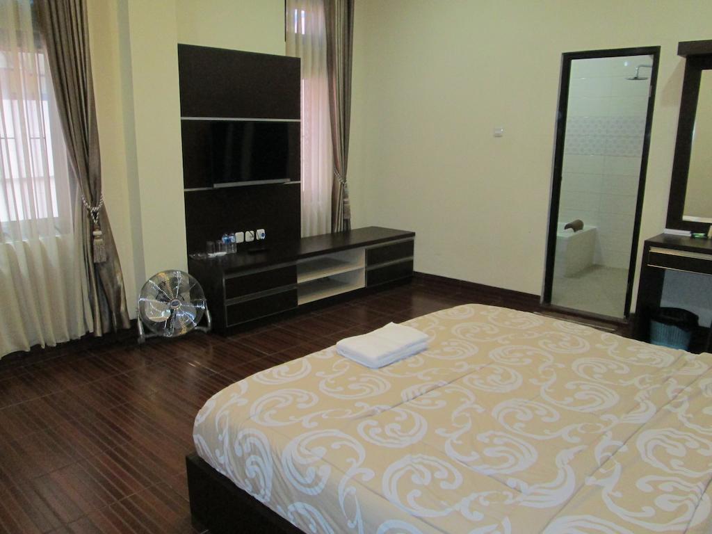 Allure Guest House Bandung Zimmer foto